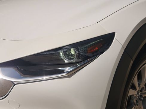 Used 2022 MAZDA CX-30 AWD 2.5 S w/ Premium Package image 9