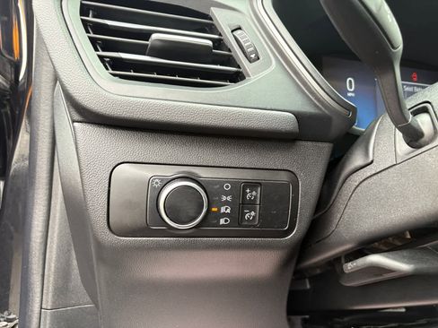 Used 2025 Ford Escape Active AWD/4WD image 26