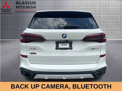 Used 2023 BMW X5 xDrive40i w/ M Sport Package AWD/4WD image 9