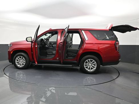 Used 2024 Chevrolet Tahoe LS RWD image 31