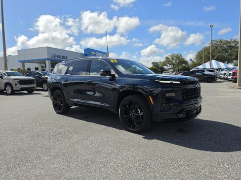 New 2027 Chevrolet Traverse RS AWD/4WD image 2