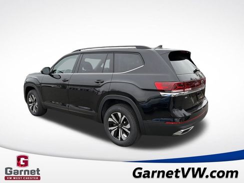 New 2026 Volkswagen Atlas SE image 3