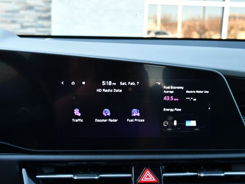 Used 2023 Kia Niro EX Touring image 19