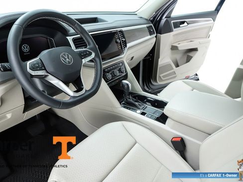 Used 2022 Volkswagen Atlas SE w/ Panoramic Sunroof Package image 58