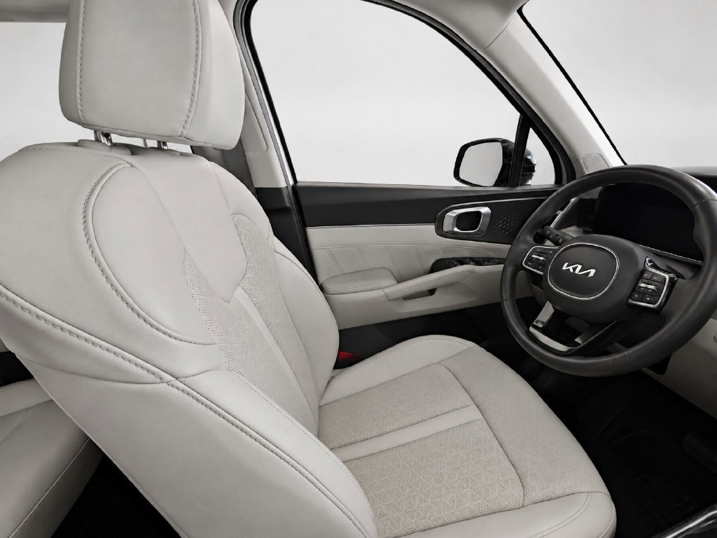 Certified 2023 Kia Sorento SX AWD/4WD image 28