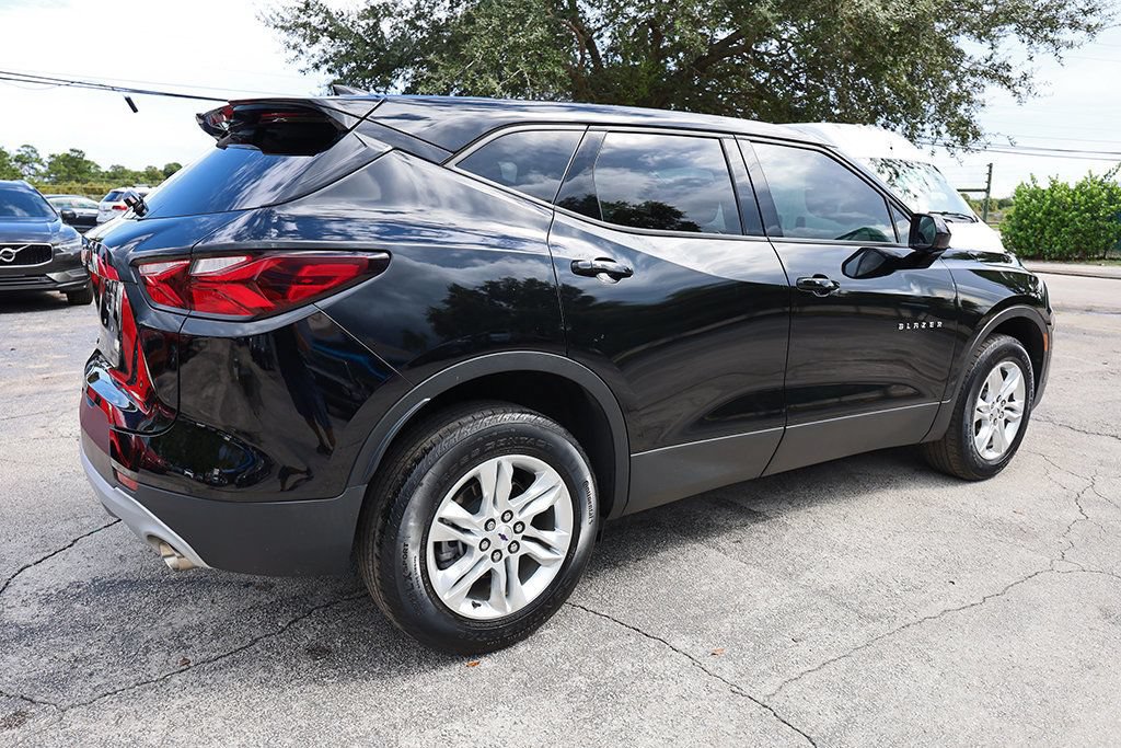 Used 2022 Chevrolet Blazer LT FWD image 7