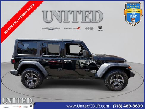 Used 2018 Jeep Wrangler Unlimited Sport S AWD/4WD image 2