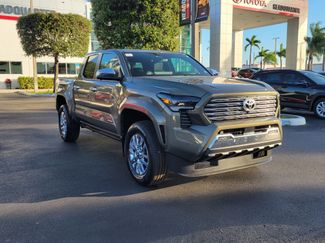 New 2026 Toyota Tacoma Limited video 2