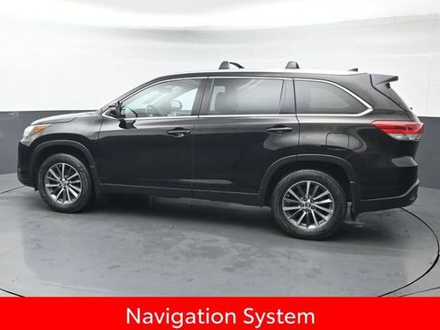 Certified 2019 Toyota Highlander XLE image 4