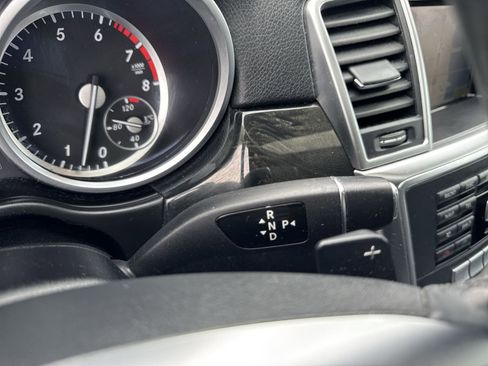 Used 2016 Mercedes-Benz GL 450 4MATIC image 21