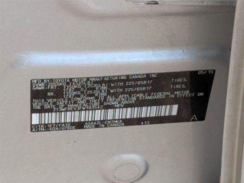 Used 2015 Toyota RAV4 XLE image 34