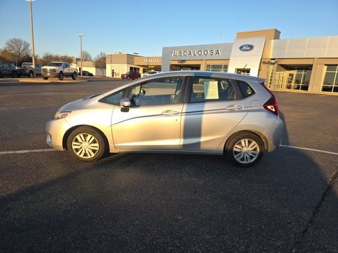 Used 2016 Honda Fit LX image 6