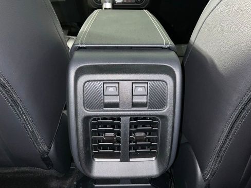 New 2026 Ford Bronco Outer Banks AWD/4WD image 17