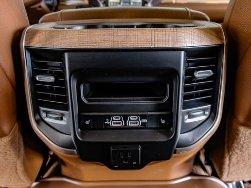 Used 2019 RAM 2500 Limited image 37