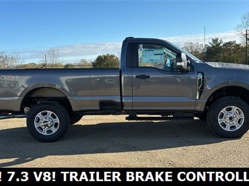 New 2026 Ford F350 XLT image 25