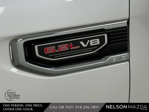 Used 2020 GMC Sierra 1500 SLT w/ SLT Premium Plus Package AWD/4WD image 15