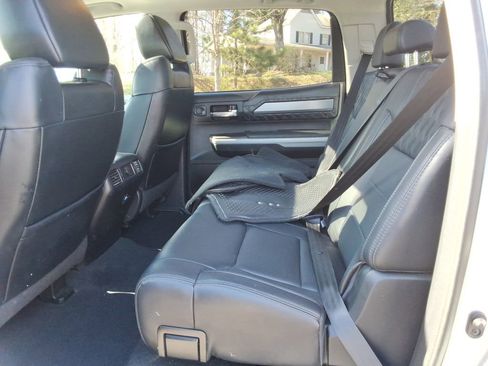 Used 2019 Toyota Tundra Platinum image 11