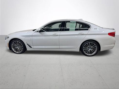 Used 2019 BMW 530e RWD image 3
