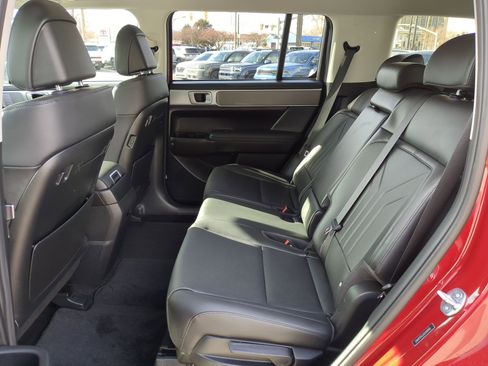 Certified 2025 Hyundai Santa Fe XRT image 30