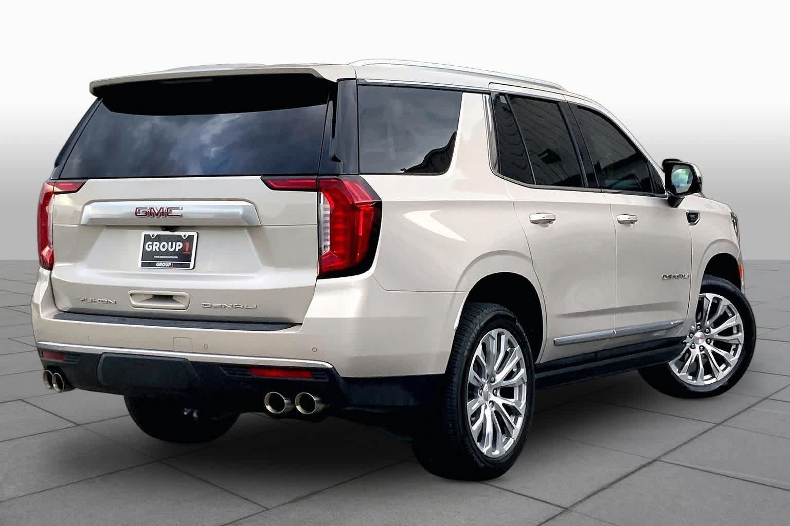 Used 2024 GMC Yukon Denali RWD image 13