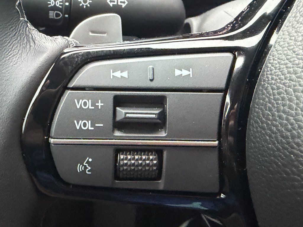 Used 2026 Acura ADX FWD image 28