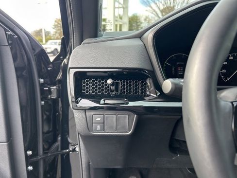 Used 2025 Honda CR-V Sport Touring image 25