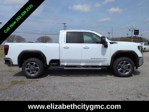 New 2026 GMC Sierra 2500 SLE w/ Preferred Package AWD/4WD image 4