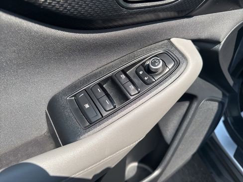 Used 2022 Subaru Outback Premium image 14