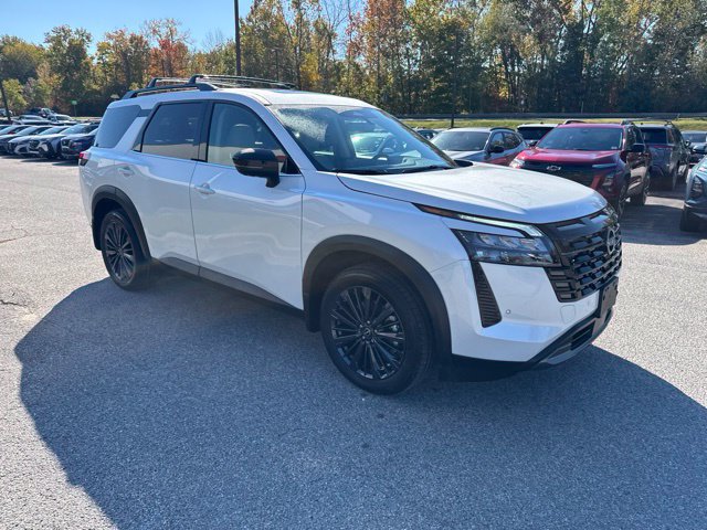 New 2026 Nissan Pathfinder SL AWD/4WD image 11