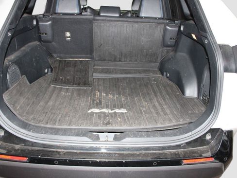 Used 2020 Toyota RAV4 XSE AWD/4WD image 21