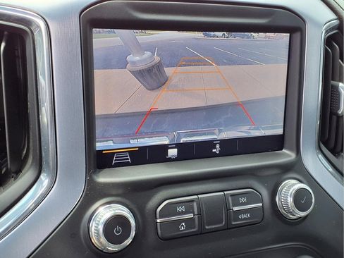Used 2019 GMC Sierra 1500 SLT w/ SLT Premium Package AWD/4WD image 9
