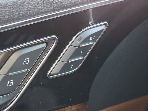 Used 2017 Audi Q7 3.0T Premium Plus w/ Premium Plus Package image 25