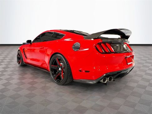 Used 2019 Ford Mustang Shelby GT350 w/ Technology Package image 5