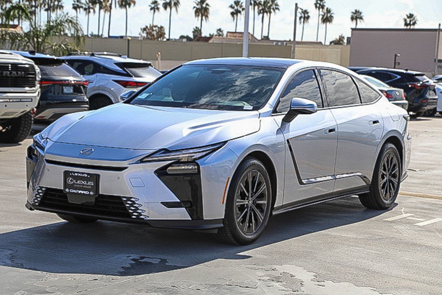 Used 2026 Lexus ES 350h w/ Convenience Package FWD image 3