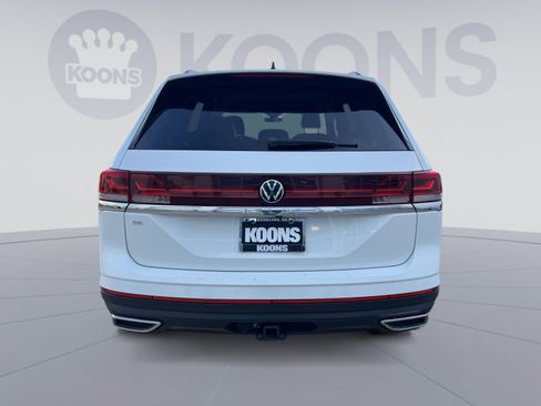 Used 2024 Volkswagen Atlas SE image 5