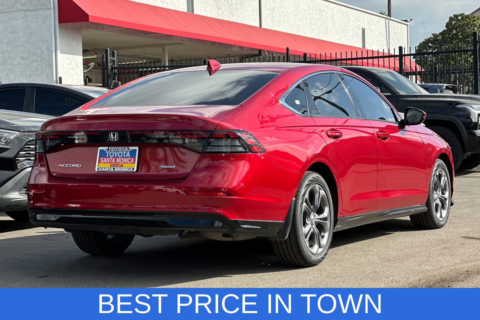 Used 2024 Honda Accord EX-L image 4