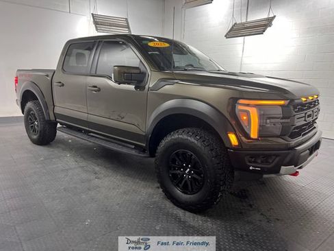 Used 2025 Ford F150 Raptor AWD/4WD image 3
