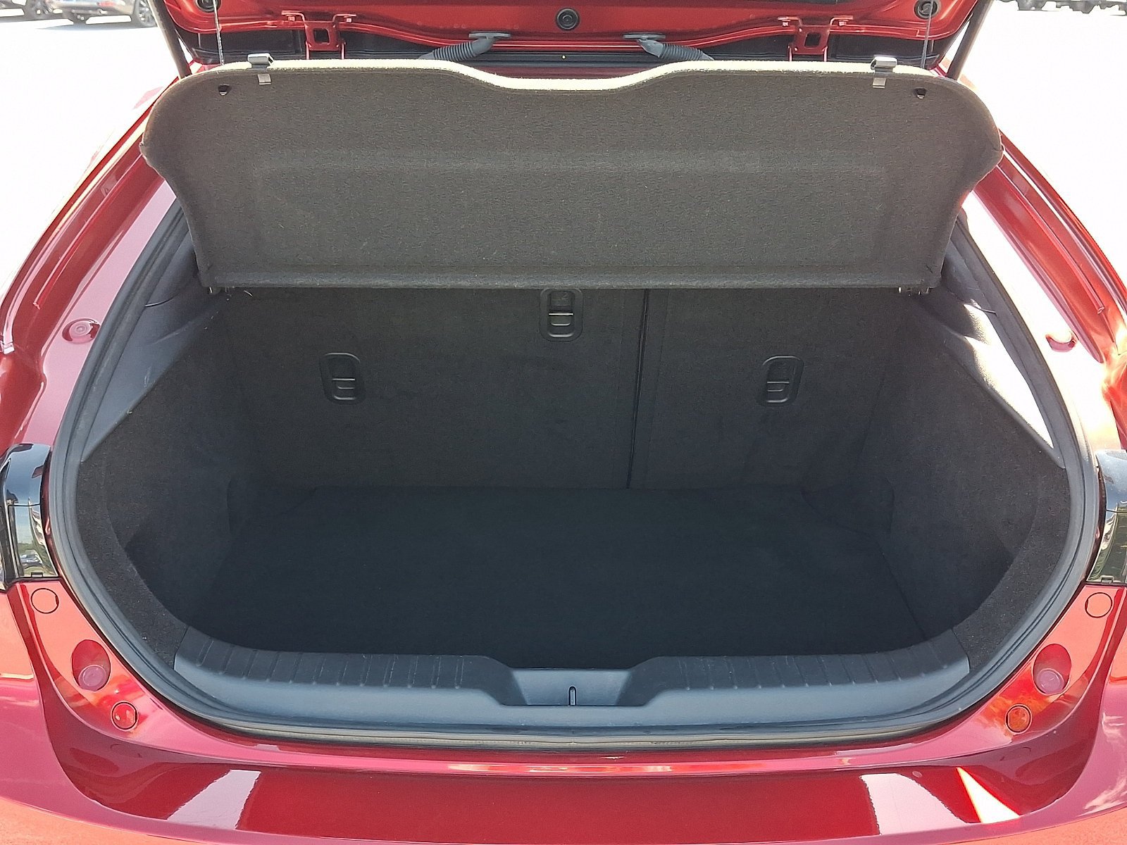 Certified 2022 MAZDA MAZDA3 s FWD image 28