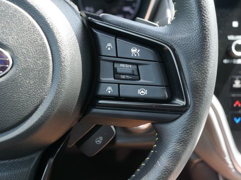 Used 2025 Subaru Outback Onyx Edition AWD/4WD image 30