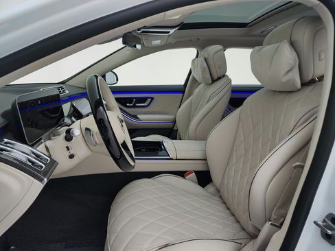 Certified 2025 Mercedes-Benz S 580 4MATIC Sedan image 17