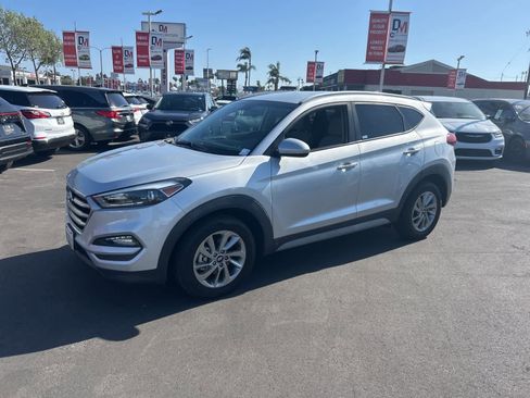 Used 2018 Hyundai Tucson SEL image 3