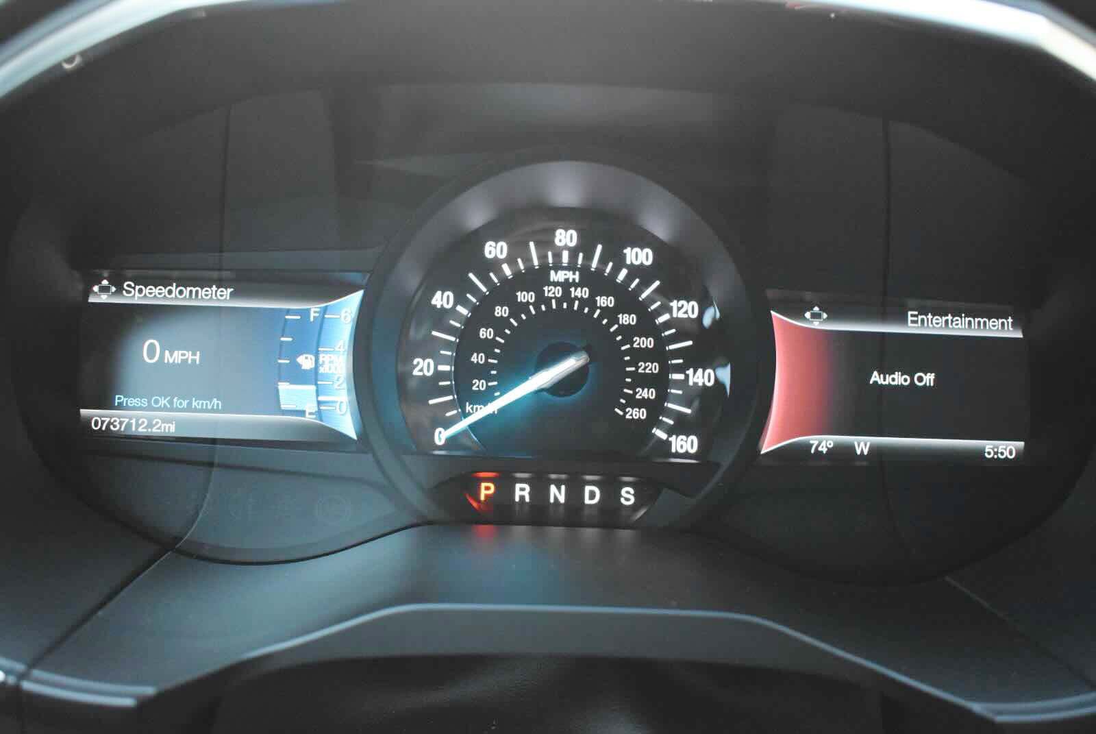 Used 2015 Ford Edge Titanium w/ Technology Package AWD/4WD image 19