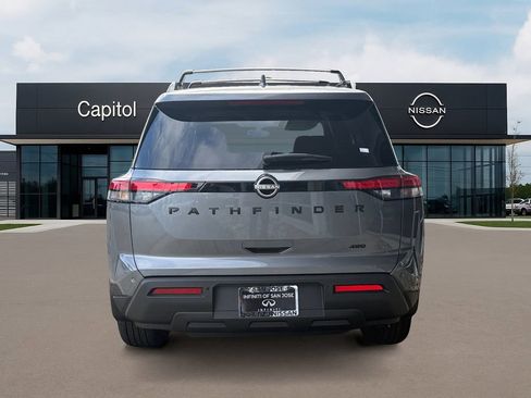 New 2025 Nissan Pathfinder SV image 6