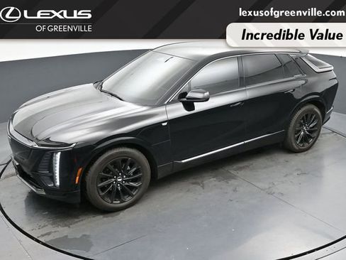 Used 2024 Cadillac Lyriq Sport AWD/4WD image 24