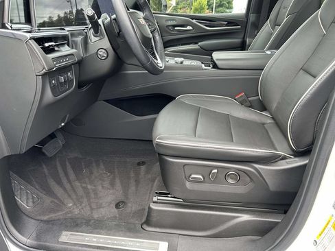 Used 2023 Cadillac Escalade Sport AWD/4WD image 20