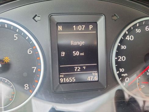 Used 2013 Volkswagen Tiguan S AWD/4WD image 22