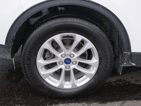 Used 2022 Ford Escape SE w/ Cold Weather Package image 11