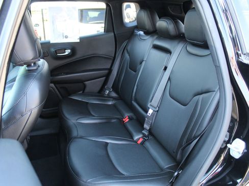 Used 2020 Jeep Compass High Altitude AWD/4WD image 24