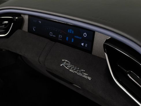 Certified 2024 Ferrari Roma Spider RWD image 44