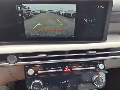 New 2025 Hyundai Tucson SEL image 17